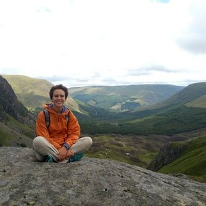 Meet your Posher, Leah